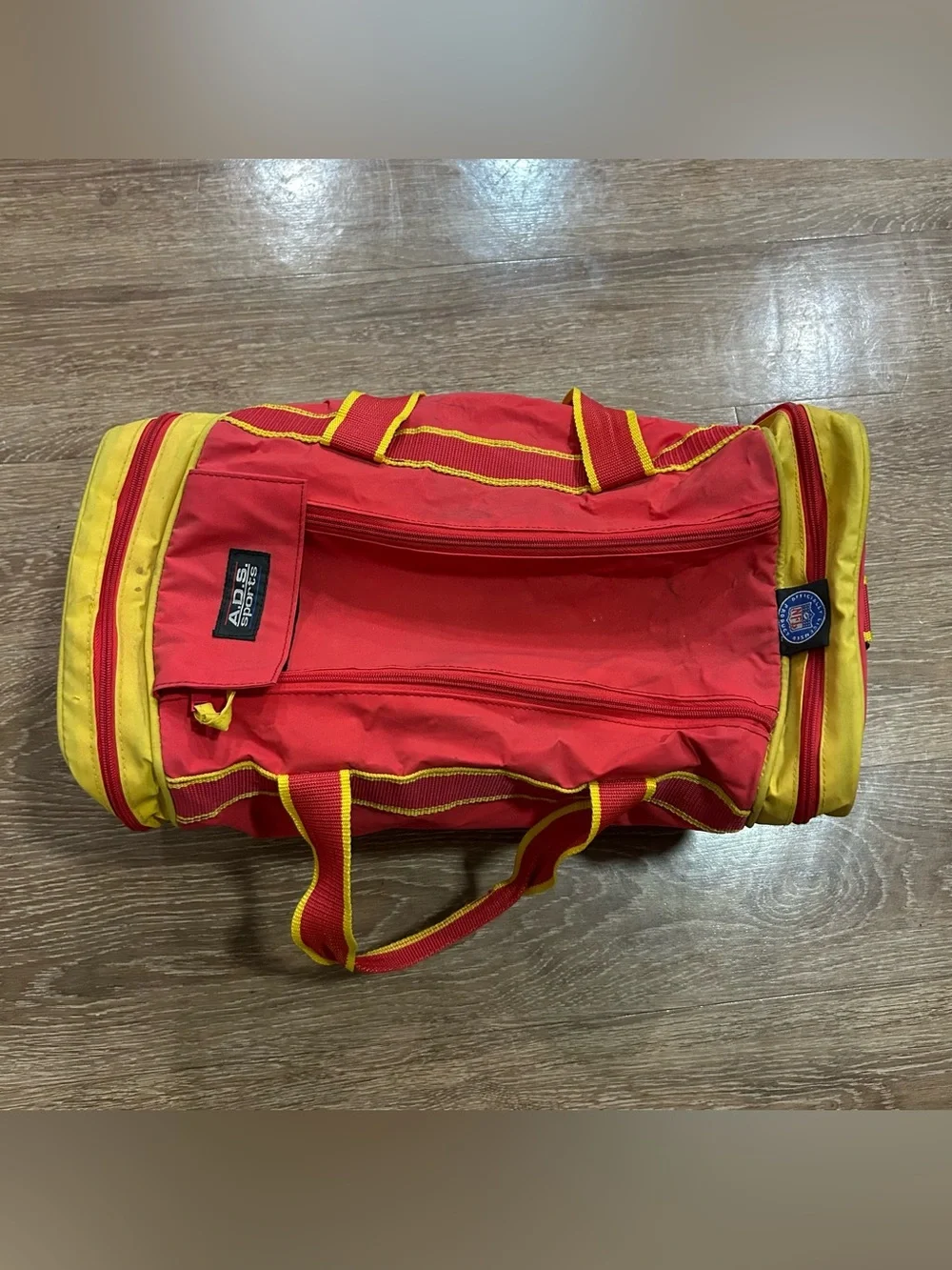 Vintage Kansas City Chiefs Duffel Bag NFL ADS Sports Red Yellow Gym Travel 90s